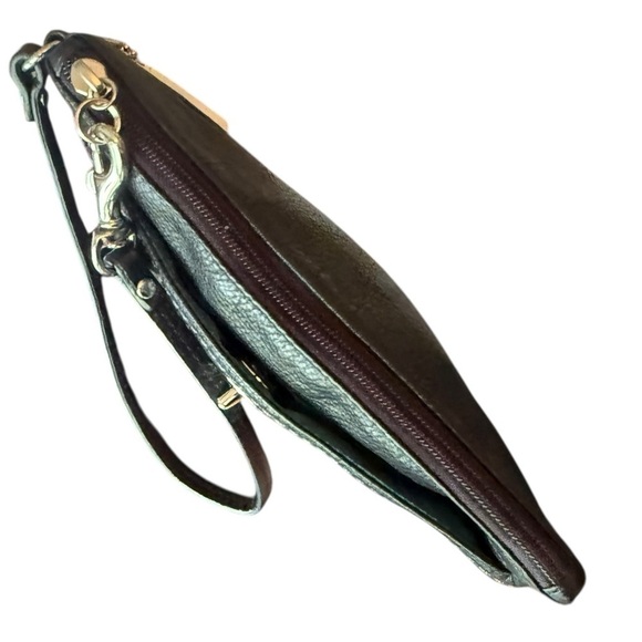 Coach Black Pebbled Leather Clutch Wristlet White Hangtag